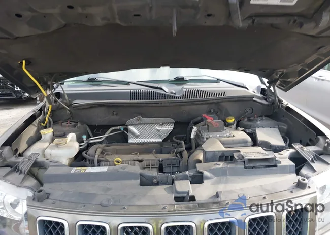 1C4NJCBA2FD156603: 42083969