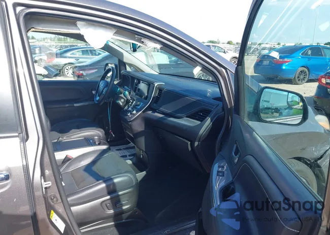 5TDXZ3DC7HS793784: 42083291