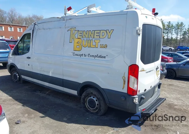 1FTNR2CM8FKB24259: 42084952