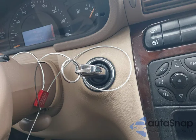 WDBRF81J63F366329: 42085870