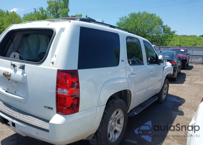 1GNUKBE09AR176081: 42085905