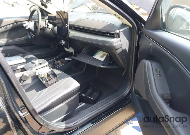 3FMTK2SU8PMA68603: 42085980