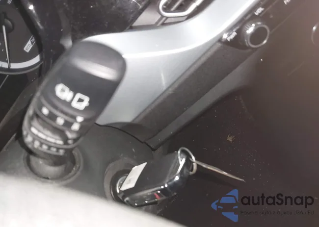 KNDCB3LC5N5540355: 42086017