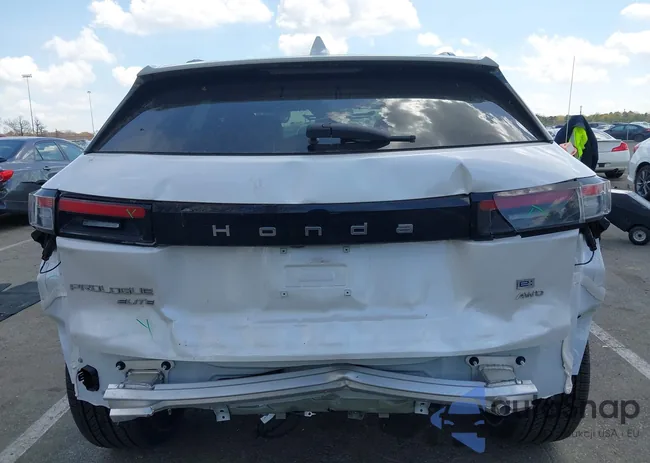 3GPKHZRJ2RS524532: 42086062