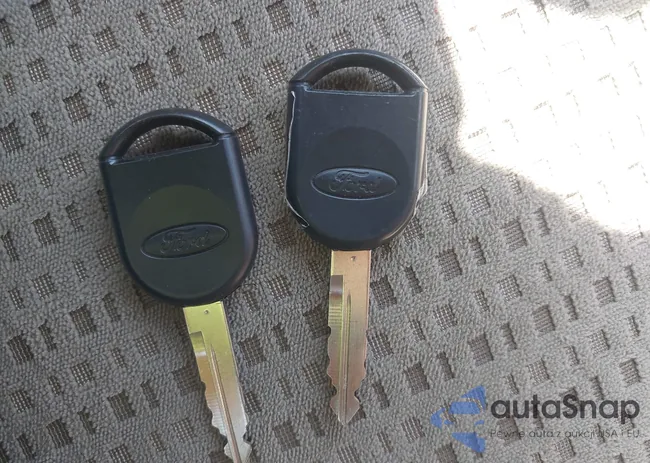 1FAFP36N47W216229: 42085254