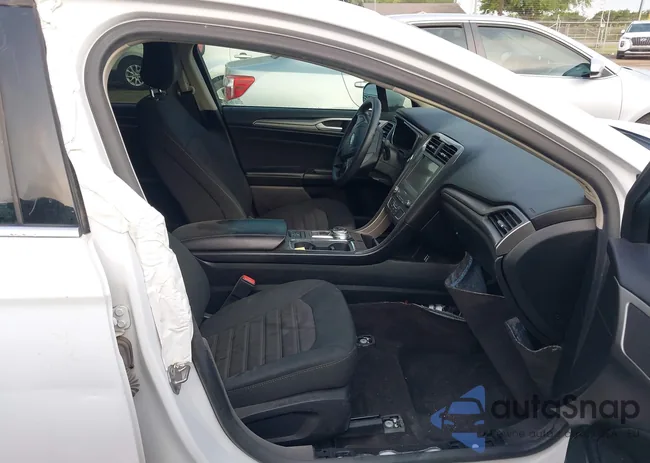 3FA6P0HD6LR262080: 42085261