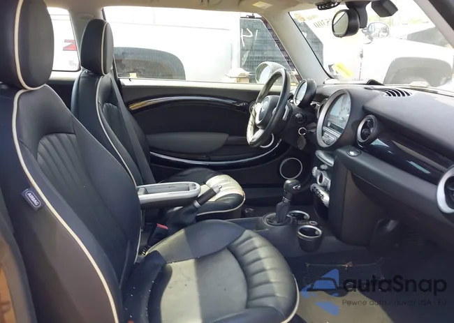 WMWMM33599TP90440: 42085300