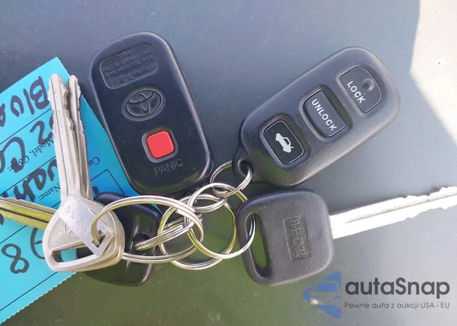 4T1BE32K92U581337: 42085380