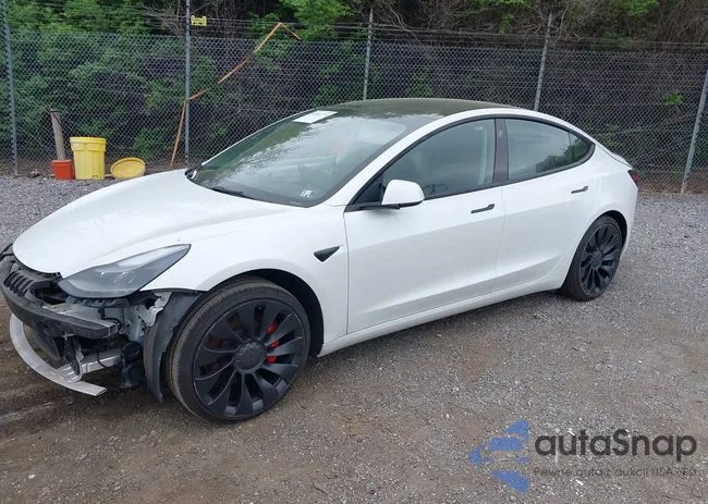 5YJ3E1EC0NF263945: 42086274