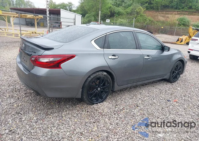 1N4AL3AP6JC277329: 42086313