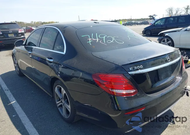 WDDZF4KB0HA096235: 42086461