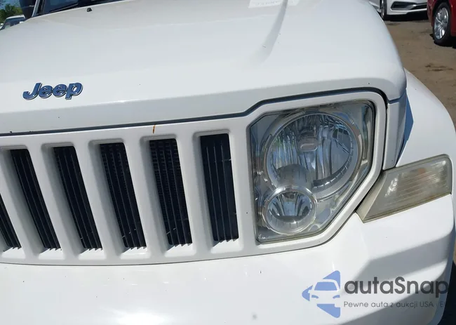 1J8GN28K89W536182: 42086597