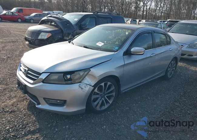 1HGCR2F58DA111866: 42087888