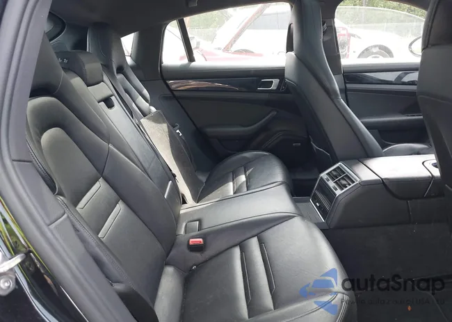 WP0AA2A72JL117734: 42087520