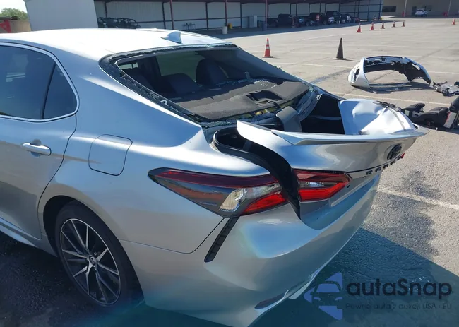 4T1G11AK3NU638448: 42087578