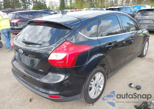 1FAHP3M2XCL106248: 42088933