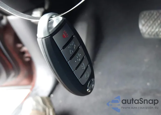 JN8AY2ND0J9052718: 42088571