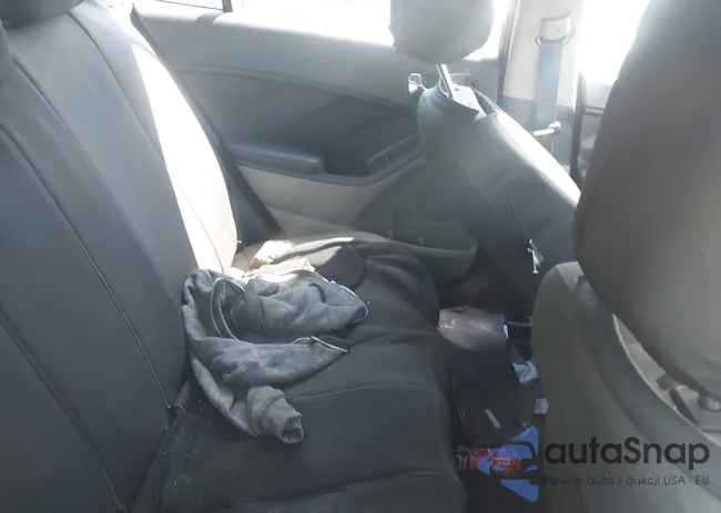 KNAFX4A6XG5443105: 42090720