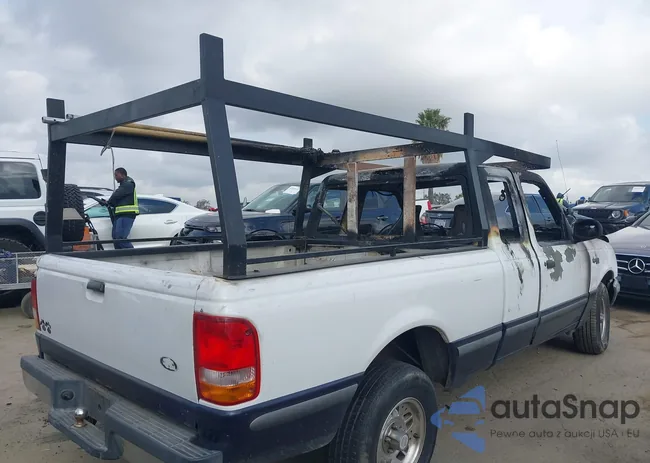 1FTCR14U5RPC39232: 42090413