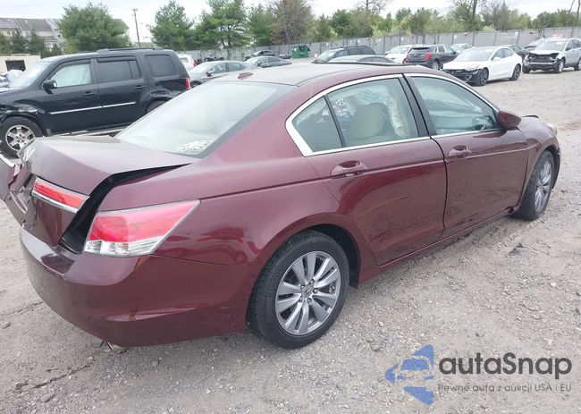 1HGCP2F8XBA009322: 42091874