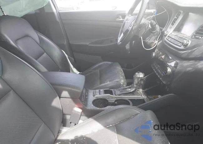 KM8J33A41JU714353: 42092053