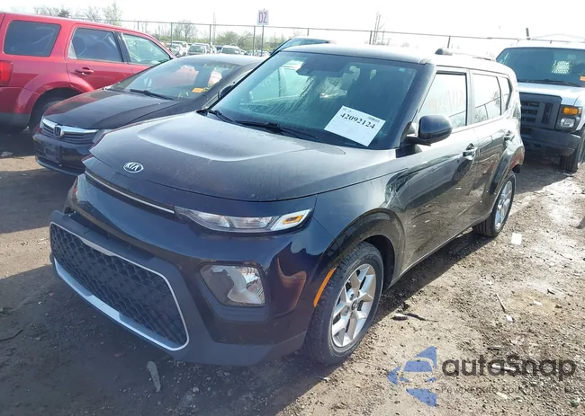 KNDJ23AU1L7708903: 42092124