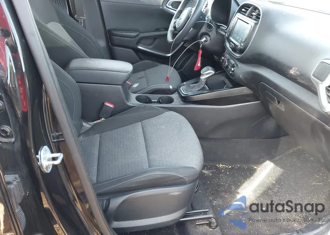 KNDJ23AU1L7708903: 42092124