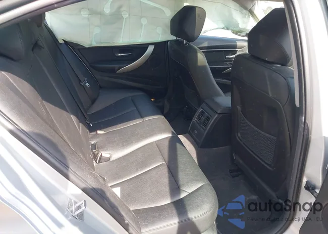 WBA8A3C5XJA494899: 42092150