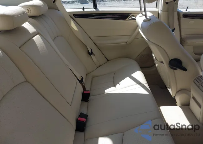 WDBRF54H07A924928: 42091410