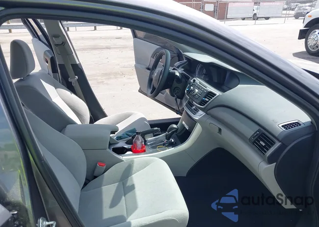 1HGCR2F32DA158616: 42091545