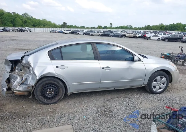 1N4AL21E37N433672: 42092894