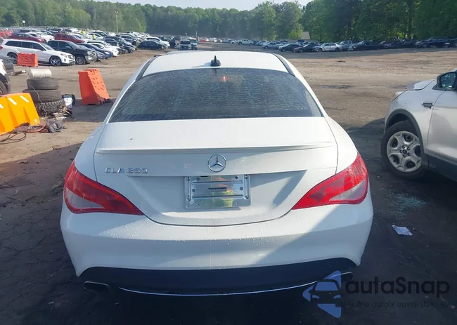 WDDSJ4EBXFN244635: 42092901