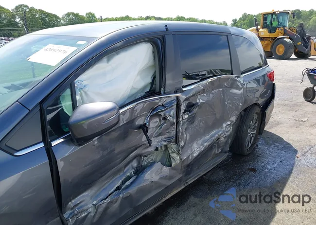 5FNRL6H67PB067555: 42092976