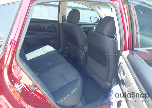 1N4AL3AP4JC105235: 42093005