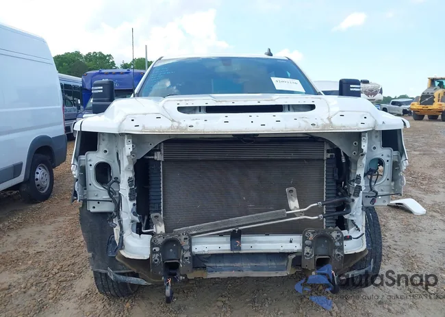 1GD18LE79PF187634: 42092256