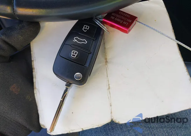 WAUAUGFF9J1015540: 42093639