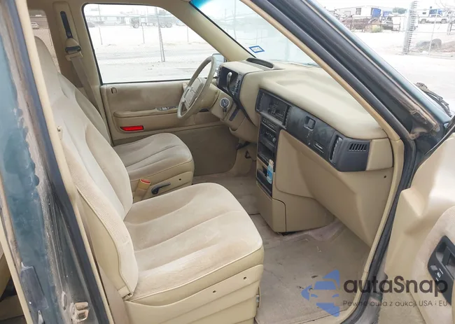 2P4GH45R6PR372511: 42093650