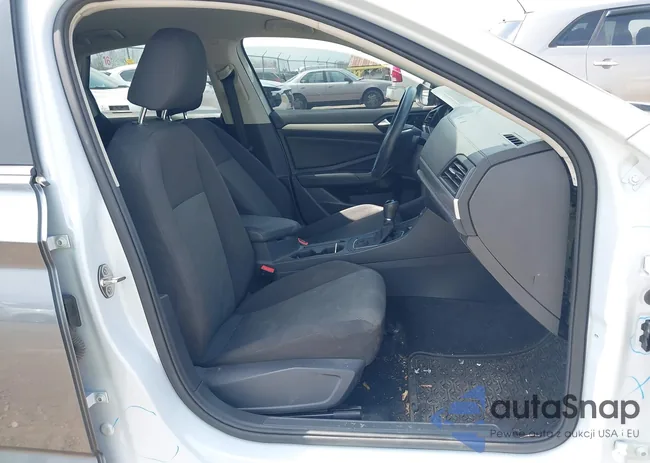 3VWN57BU5KM086838: 42093808