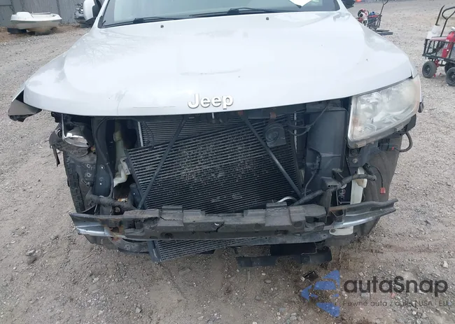 1J4RR4GG5BC577111: 42093839