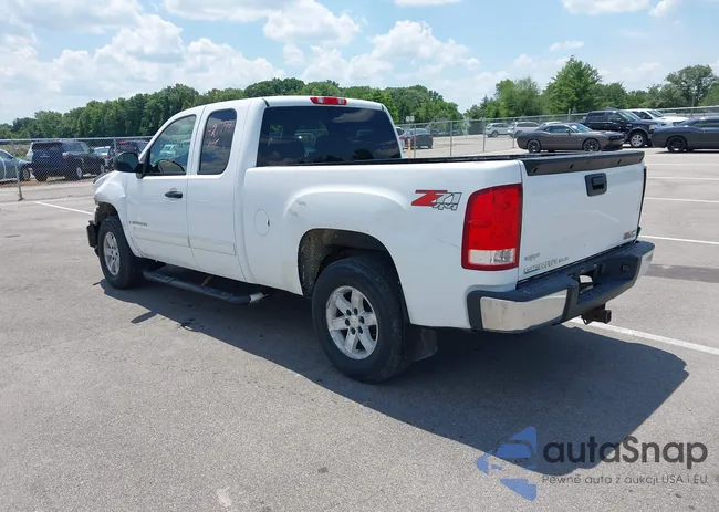 2GTEK19J671728258: 42093870