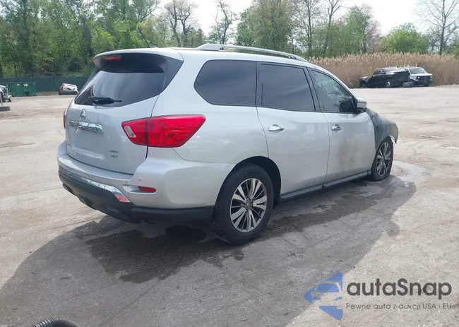 5N1DR2MM0JC662298: 42093409