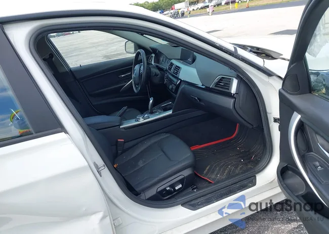 WBA8E5G39HNU44894: 42093463