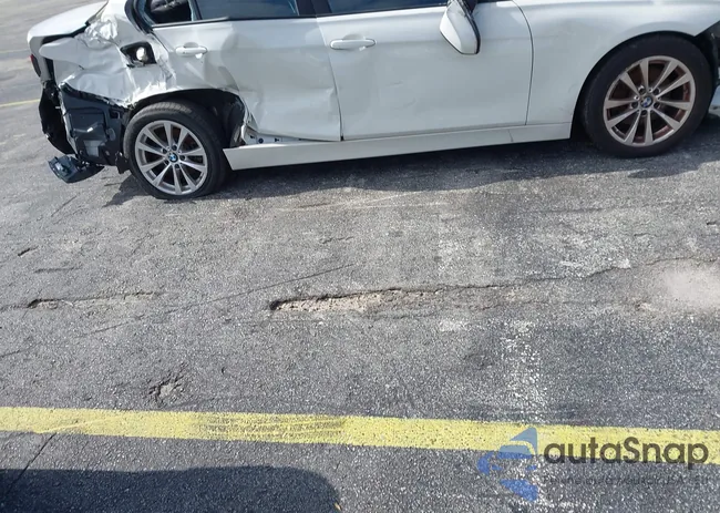 WBA8E5G39HNU44894: 42093463