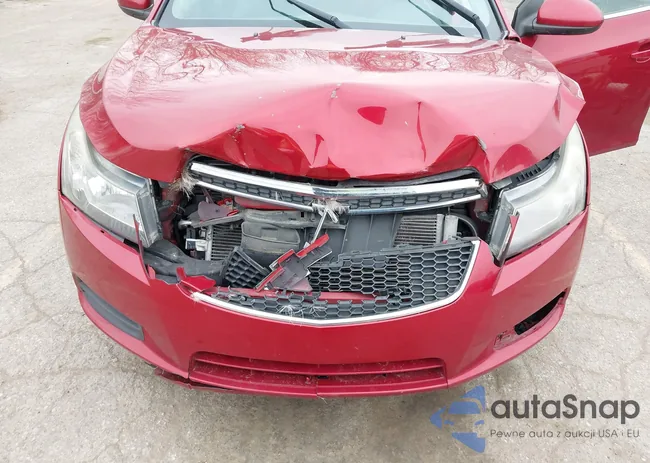 1G1PJ5SC3C7349867: 42094702