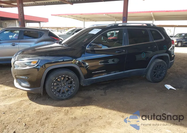 1C4PJLLB2KD420090: 42094704