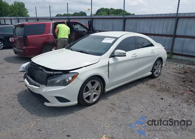 WDDSJ4EB1FN233538: 42094855