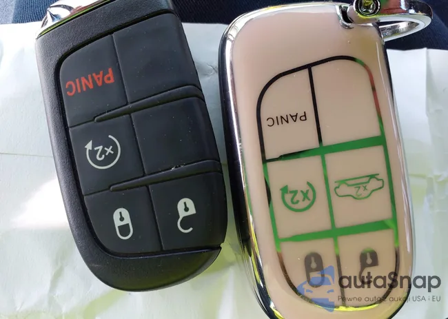 3C4NJDCB8NT102888: 42094255