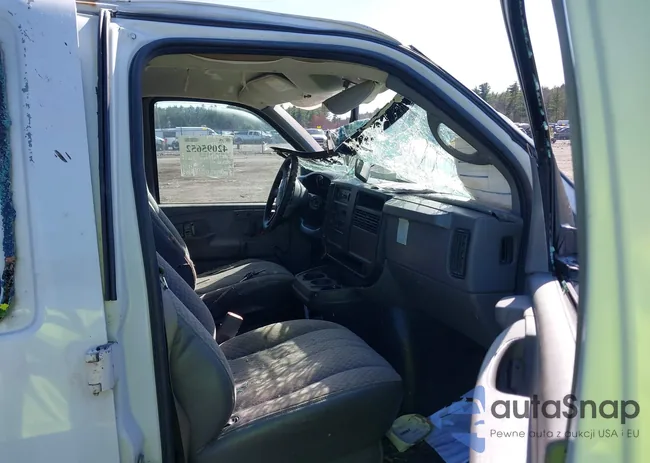 1GTGG25VX51262507: 42095652