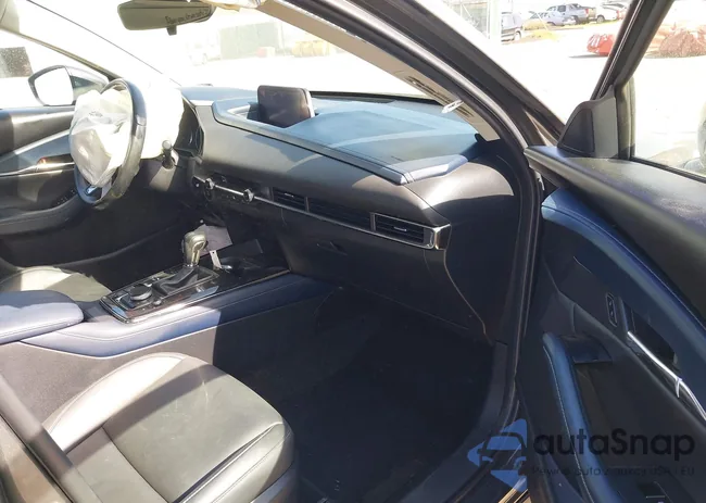 3MVDMBCL1MM210003: 42095739