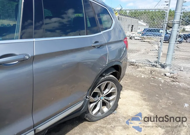 5UXWX9C50F0D57447: 42095894